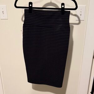 LuLaRoe Black Striped Women's Skirt